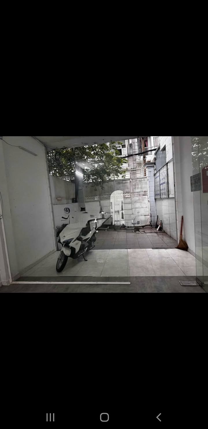 Nhà cho thuê tại Phú Nhuận 100m² giá 20 triệu - Không gian sống lý tưởng!