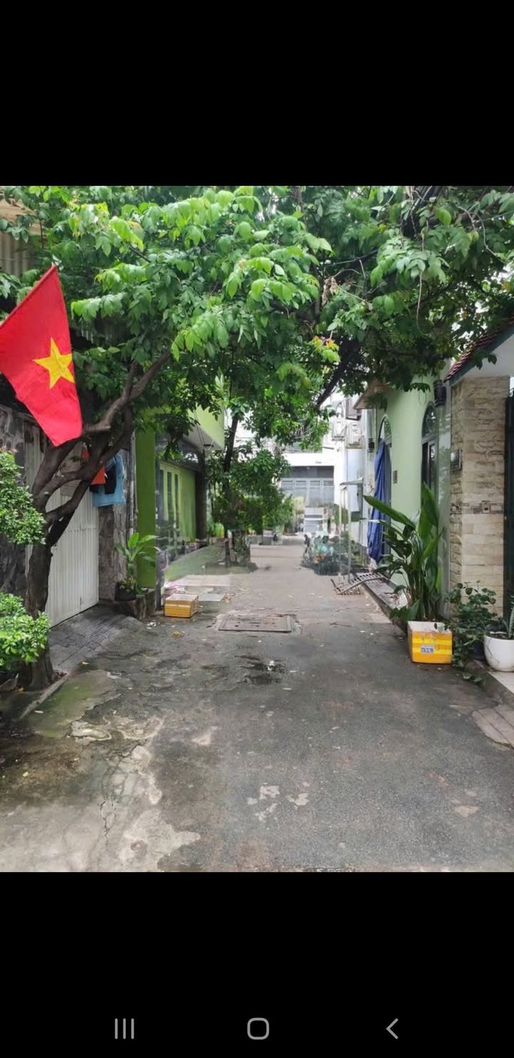 Nhà cho thuê đường Số 9, Gò Vấp 76m² giá 7.5 triệu - Hẻm xe hơi thuận tiện!