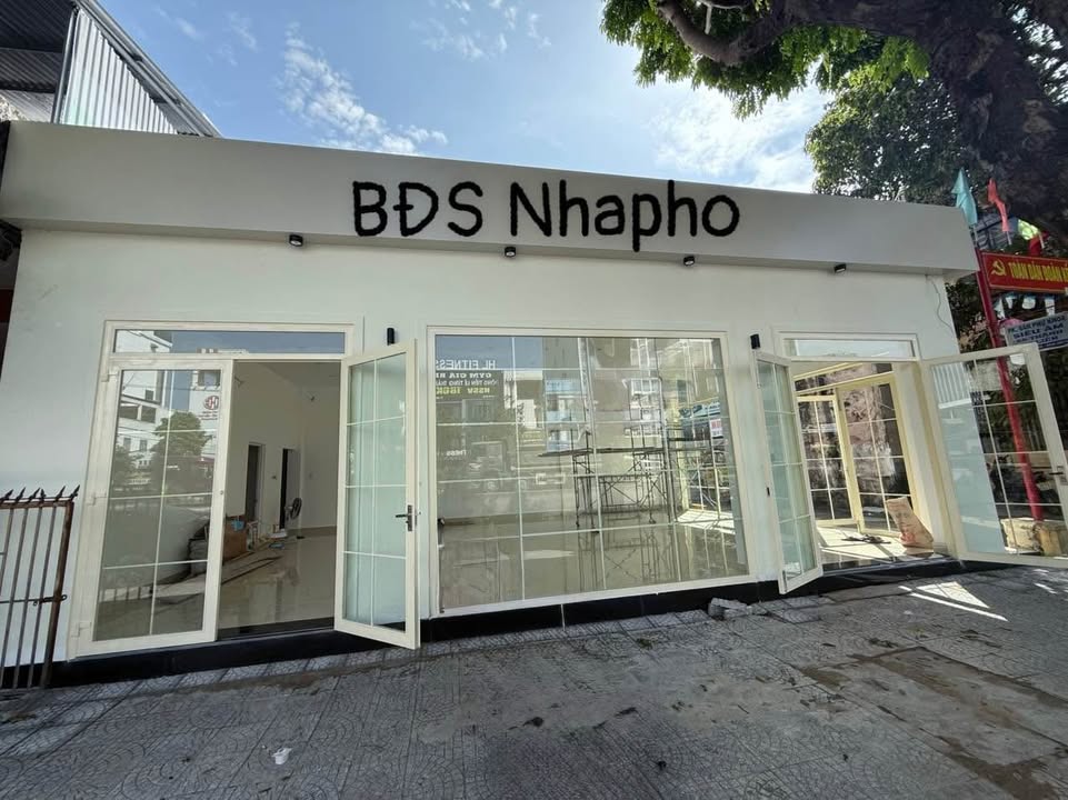 Nhà mặt tiền cho thuê tại Sơn Trà - Thiết kế hiện đại, phù hợp kinh doanh!