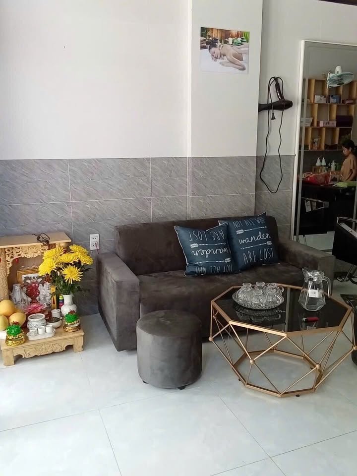 Cho thuê mặt bằng mặt tiền Lê Thế Hiếu 100m² giá 4 triệu - Địa điểm kinh doanh lý tưởng!