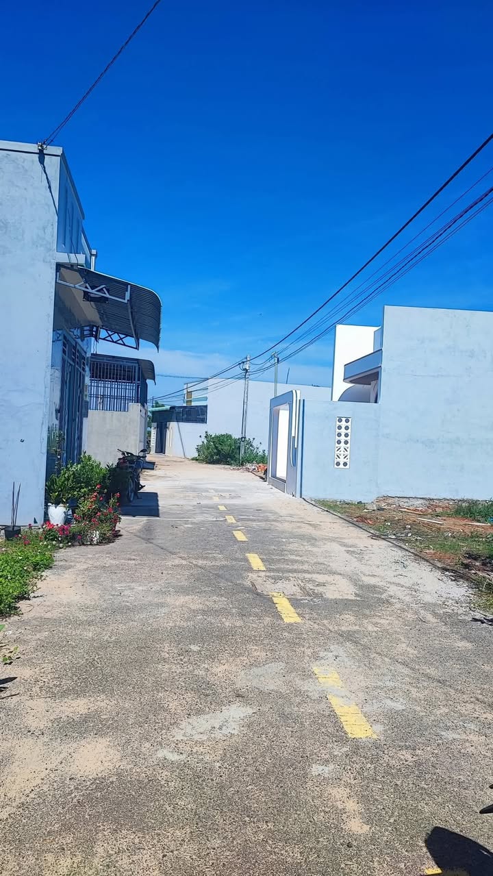 Đất thổ cư 91,5m² Phường Bình Thuận giá 600 triệu - Sổ hồng riêng, oto vào tận nơi!