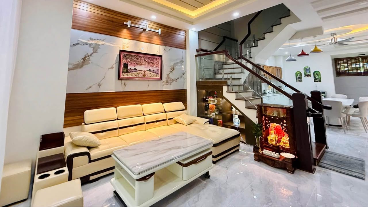 Nhà Phố 4PN Master tại KĐT Phước Long B, Nha Trang - Giá 8.5 tỷ, Full Nội Thất Cao Cấp!