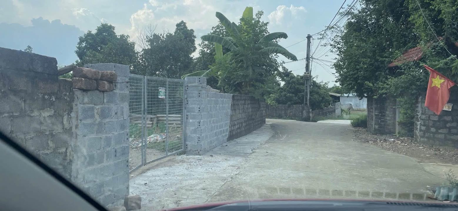 Đất nền Tản Lĩnh Ba Vì 400m² giá 2 tỷ - Lô góc thơ mộng và tiềm năng