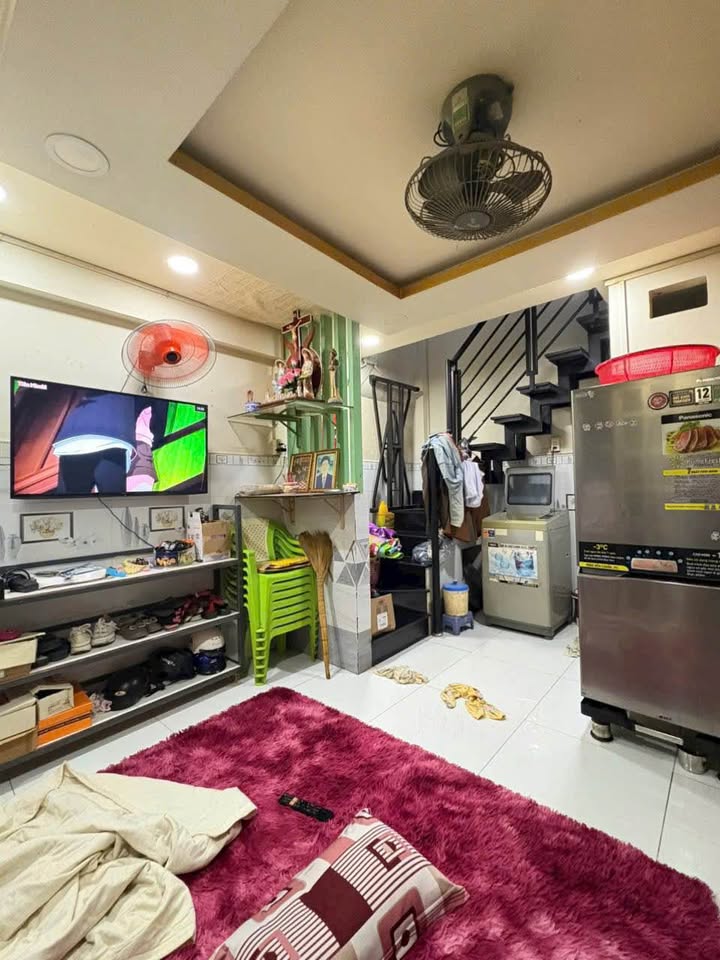 Nhà bán Hóc Môn 20m² giá 760 triệu - Chính chủ bán, bớt chút lộc!