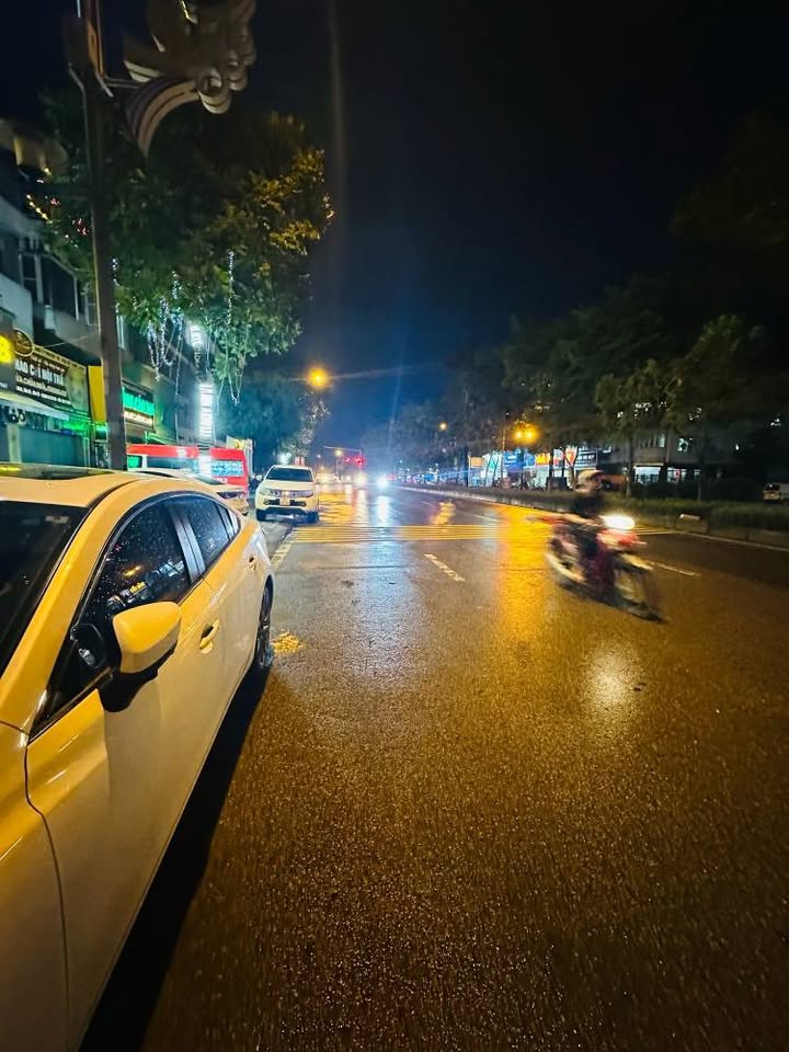 Đất phố Dương Lâm, Văn Quán 50m² giá 10 tỷ - Kinh doanh đỉnh cao!