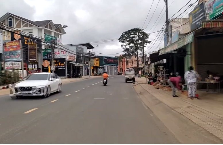 Nhà mặt tiền cho thuê 6 phòng Nguyễn Công Trứ, Đà Lạt - Kinh doanh sầm uất chỉ 35 triệu!