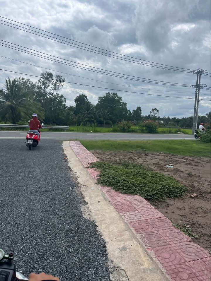 Đất nền ấp Sa Bình, Long Đức 110m² giá 460 triệu - Mặt tiền nhựa siêu đẹp!