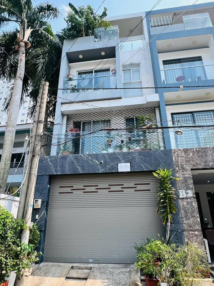 Nhà bán KDC Tạ Thị Ngọc Thảo, Phú Thuận, Q7 - Sẵn sàng đầu tư sinh lời!