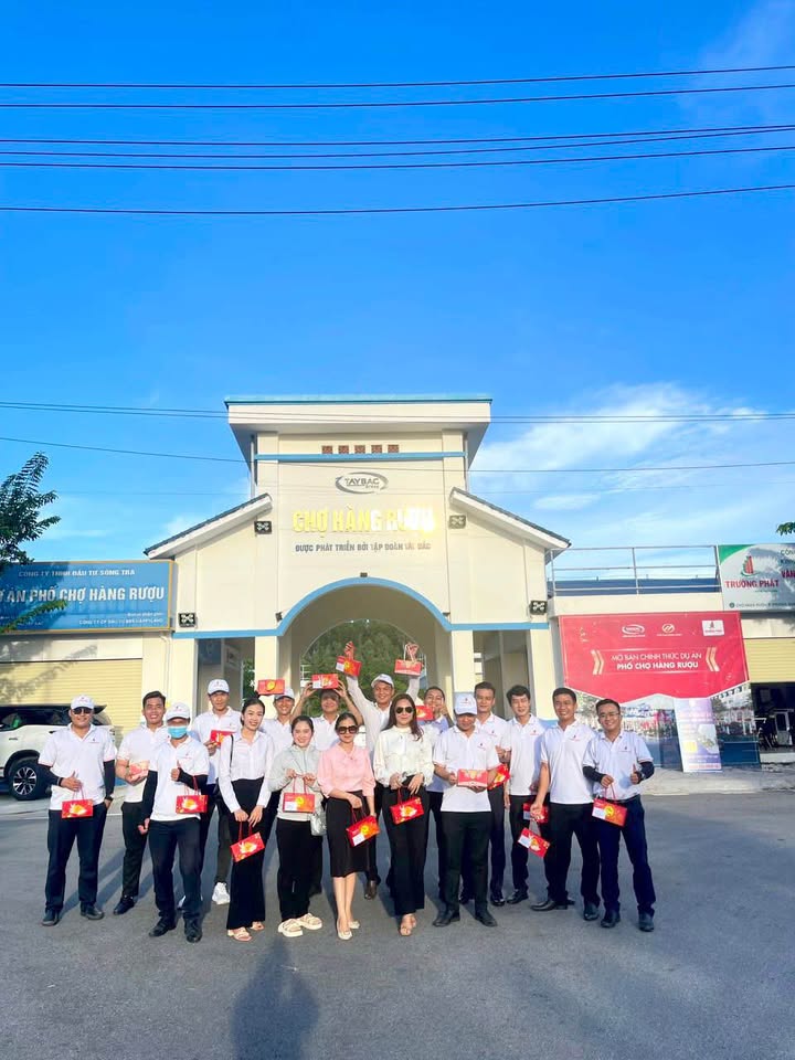 Đất nền kinh doanh đường Nguyễn Văn Linh 90m² giá chỉ 2 tỷ - Vị trí đắc địa gần chợ!