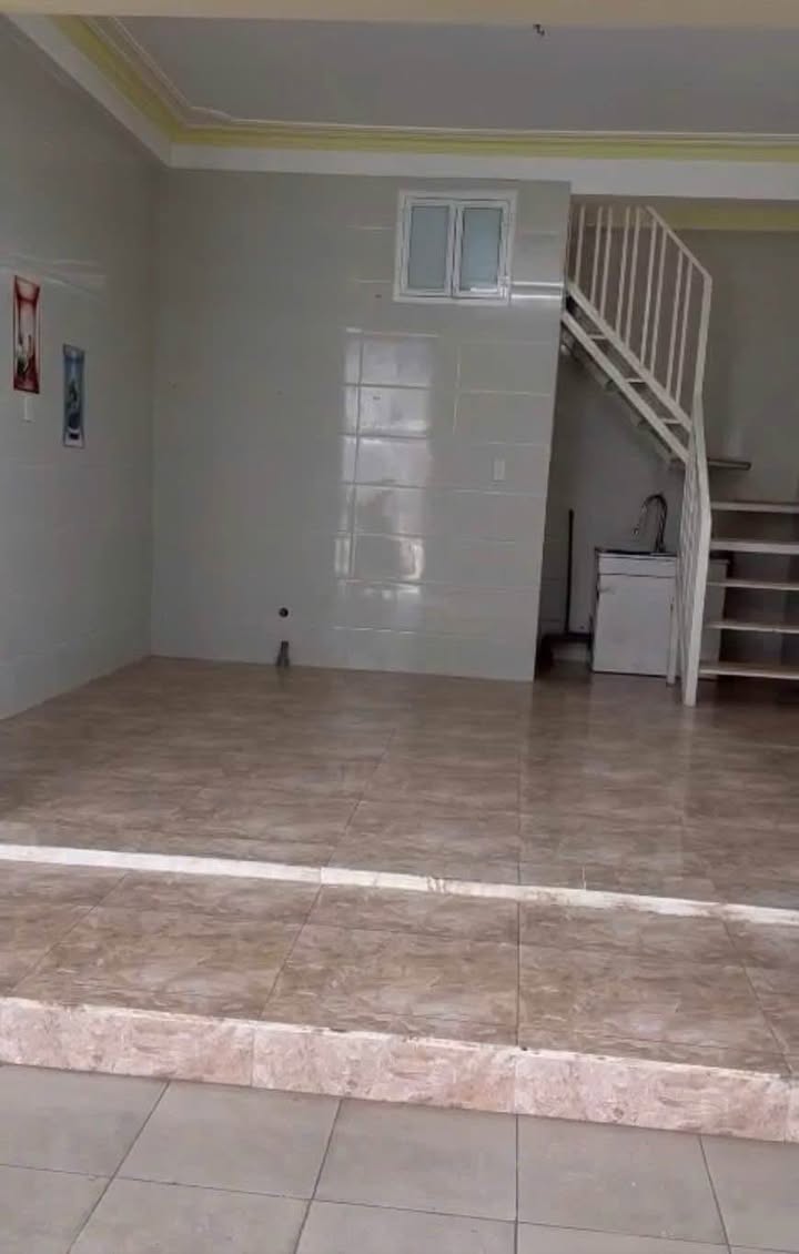 Nhà cho thuê đường Nguyên Tử Lực Đà Lạt 2PN giá 7 triệu - Phù hợp kinh doanh!