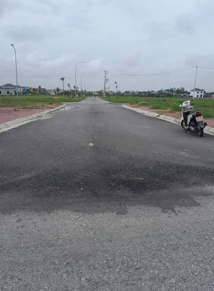 Lô đất đẹp tại Thanh Chương 100m² giá 1 tỷ - Tiềm năng đầu tư cao!