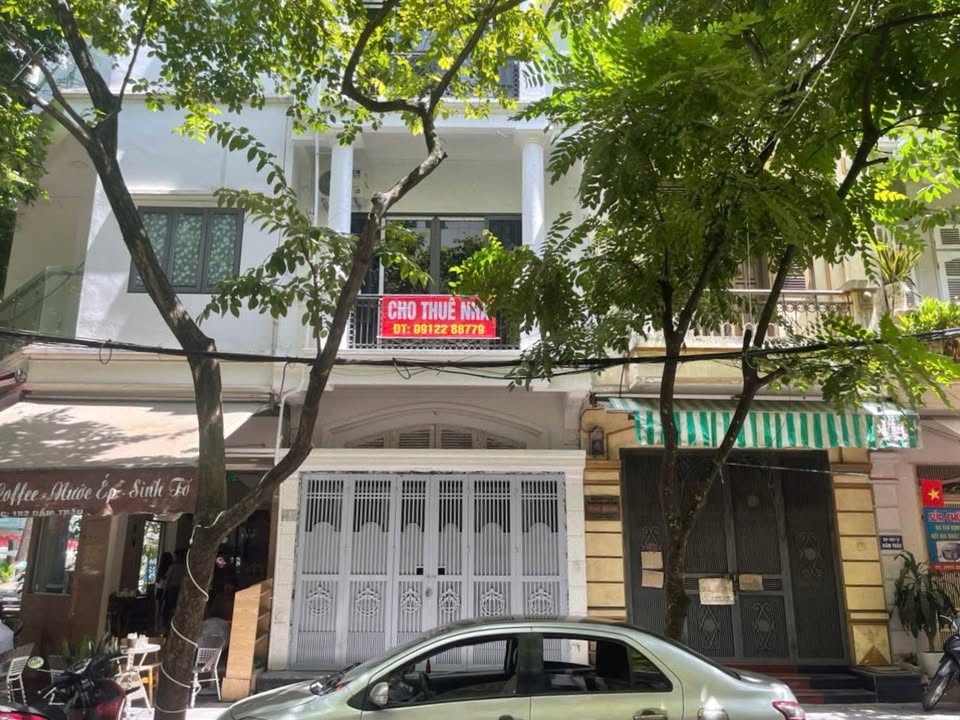 Nhà cho thuê kinh doanh Đầm Trấu 50m² giá thỏa thuận - Ô tô đỗ cửa ngay!