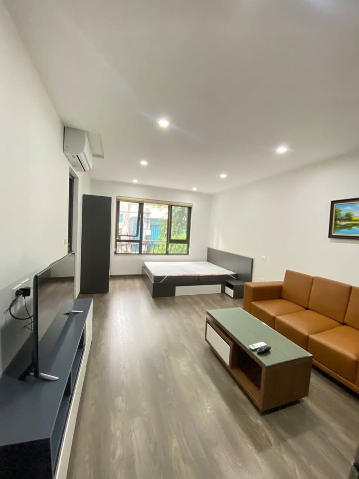 Cho thuê phòng Studio 40m² tại Ngõ 158 Nguyễn Khánh Toàn, Cầu Giấy - Nội thất đầy đủ, chỉ cần xách vali vào ở!