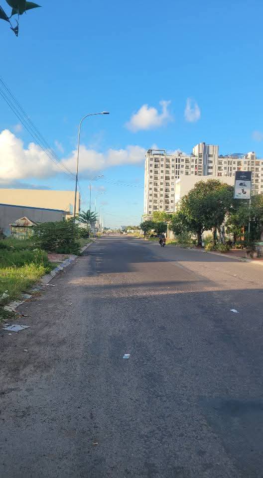 Đất nền Khu Ecohome Nhơn Bình 105m² giá chỉ từ 2 tỷ - Sổ hồng riêng, vị trí đắc địa!