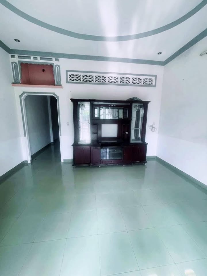 Nhà nguyên căn Thạnh Xuân, Q12 100m² giá 6.5 triệu - Không gian rộng rãi, thoáng mát!