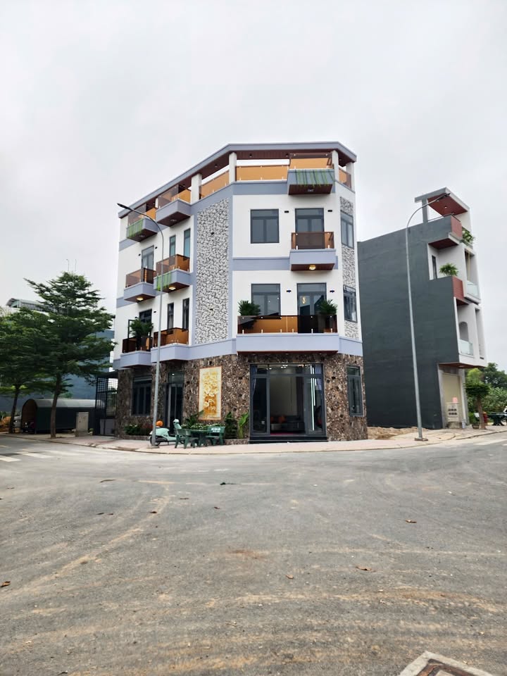 Nhà 2 mặt tiền ĐT743, Bình Chuẩn, 79.4m² giá 5.8 tỷ - Đầu tư sinh lời ngay!