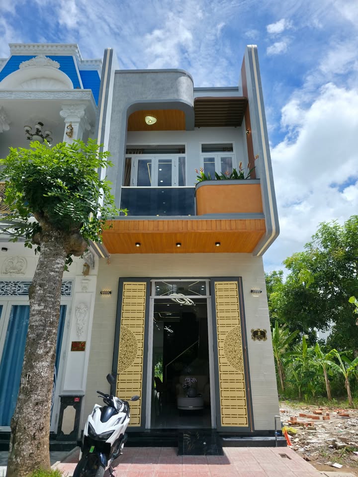 Nhà đẹp đường số 2 KDC Cửu Long, Cần Thơ 56m² giá 3.75 tỷ - Sổ hồng chính chủ