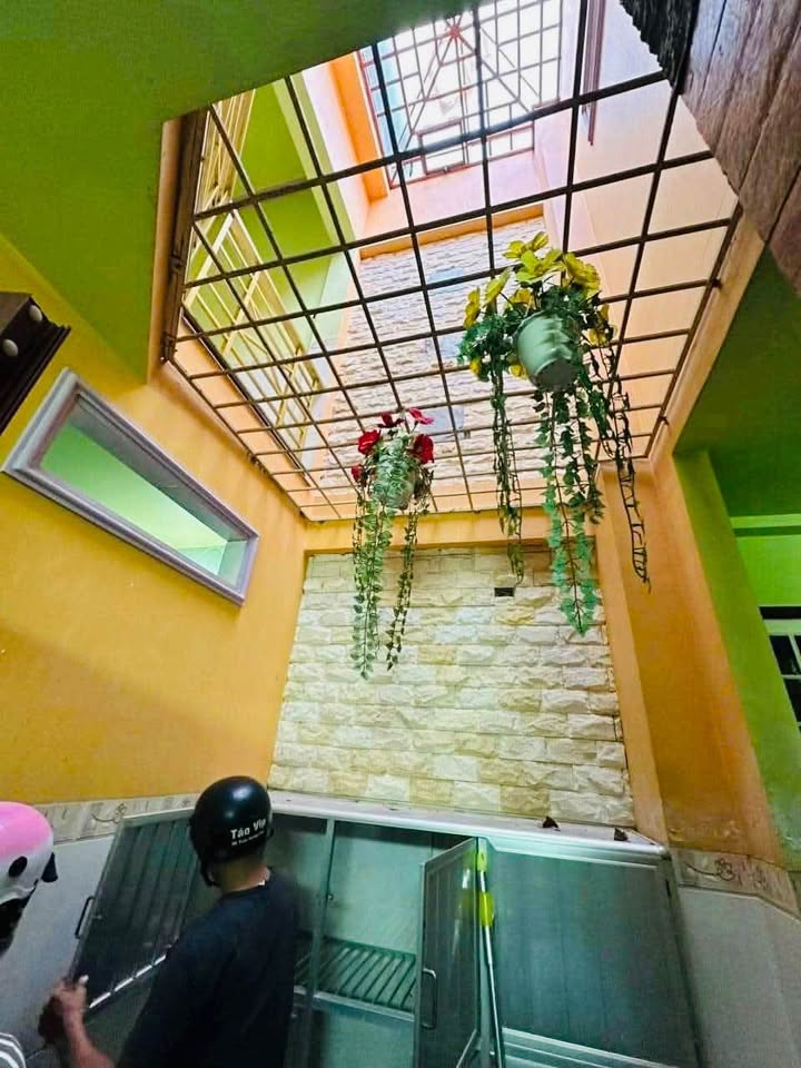 Nhà cho thuê mặt tiền kinh doanh đường 19/4, Phan Thiết 250m² giá 8 triệu - Thích hợp ở và kinh doanh!