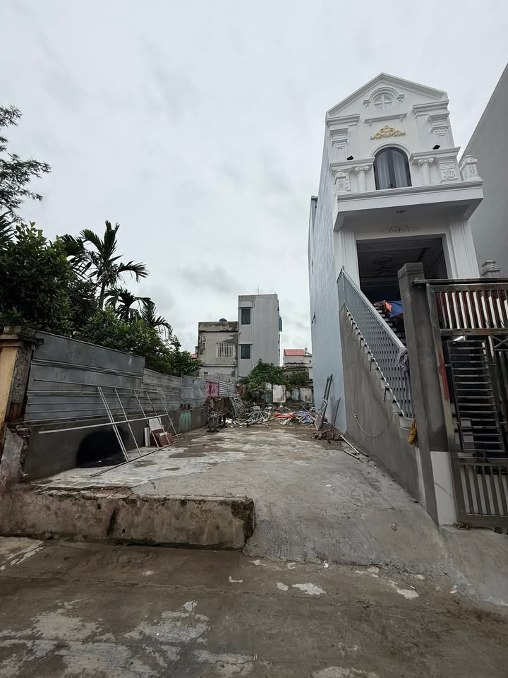 Đất mặt tiền 96.3m² tại Thị Trấn Gia Lộc - Giá tốt, vị trí đắc địa!