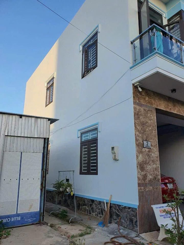 Nhà 2 tầng KDC Văn Hoá Tây Đô 65m² giá 3.2 tỷ - Tiện nghi đầy đủ!