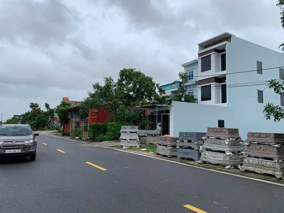 FrontHouse 223 Minh Khai, Thái Bình 90m² - Kinh doanh sầm uất, giá thương lượng!