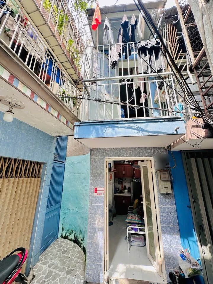Nhà phố quận 4 10m² giá 1.25 tỷ - Chính chủ bán gấp!