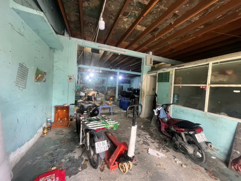 Cho thuê xưởng tại Tô Hiệu, Tân Phú - Diện tích 160m², giá chỉ 15 triệu/tháng!
