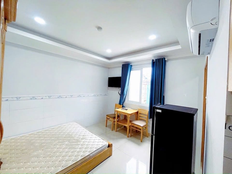 Phòng cho thuê tại 212b/c11 Nguyễn Trãi, Quận 1 - Giá thỏa thuận hấp dẫn!