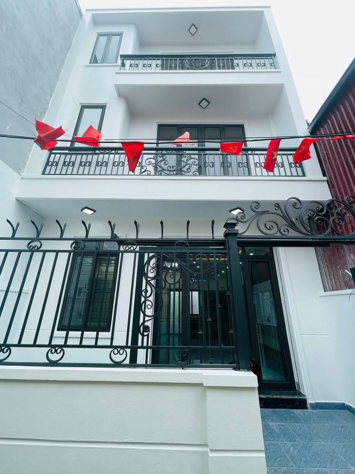 Nhà 3 tầng mới xây phố Hùng Vương, Hồng Bàng 62m² giá chỉ 2.75 tỷ - Gần Vinhome Riverside!