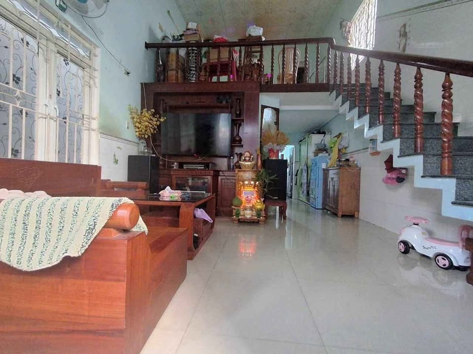 Nhà hẻm 1,5 tầng tại Ghềnh Ráng, Quy Nhơn 154,8m² giá 4,2 tỷ - Gần biển và tiện ích