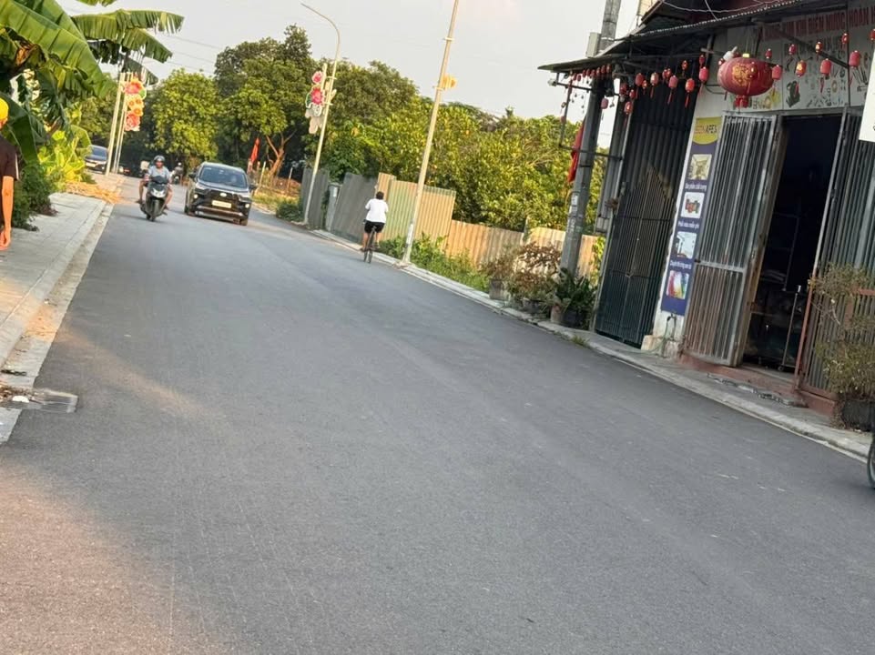 Đất nền Uy Nỗ Đông Anh 97.8m² - Đường thông ô tô tránh nhau, gần trường và bệnh viện!