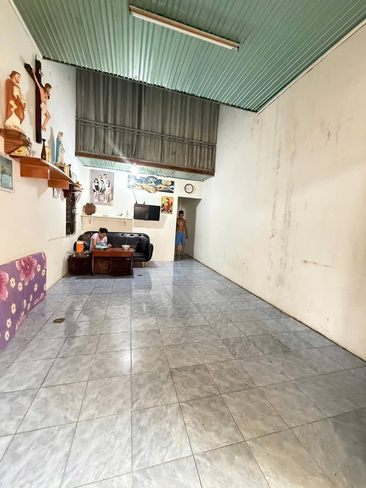 Nhà cấp 4 mặt tiền Lê Minh Xuân, Buôn Ma Thuột 117m² giá 3,2 tỷ - Sổ đỏ chính chủ!