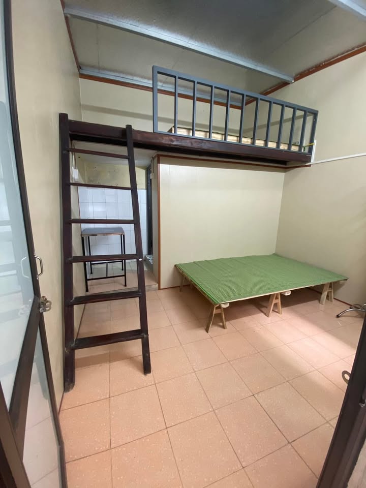 Phòng trọ Khương Hạ 18m² giá 2.5 triệu - Giờ giấc tự do, vào ở ngay!