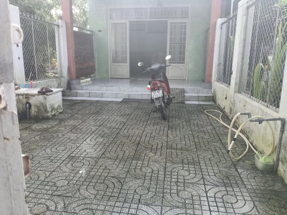 Nhà cấp 4 cho thuê tại Tân An, Thủ Dầu Một 200m² giá chỉ 3 triệu
