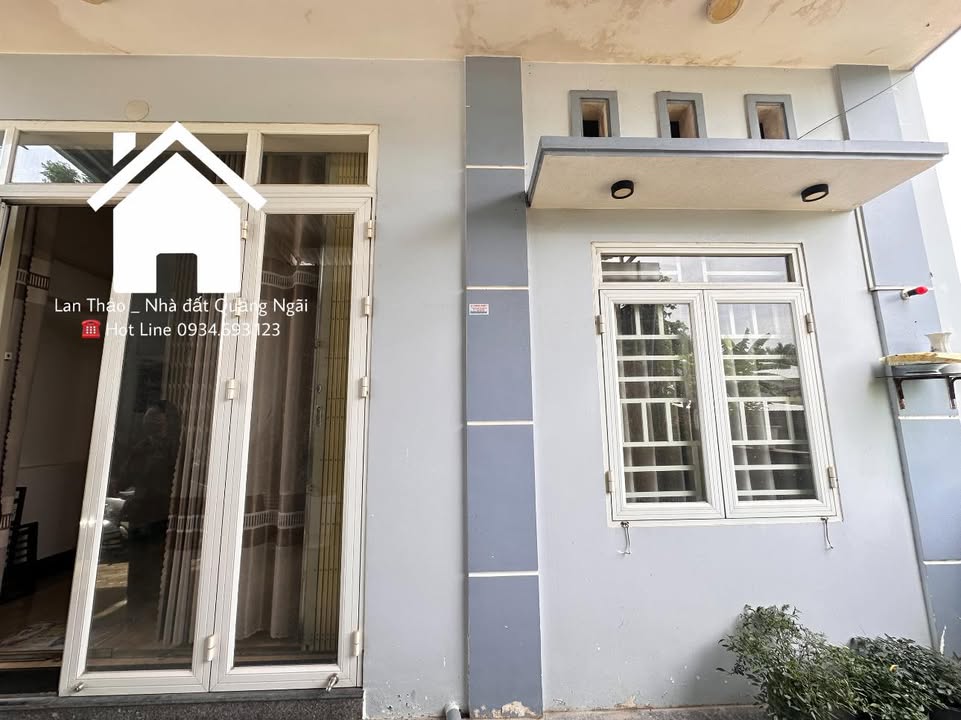 Nhà hẻm Lý Thánh Tôn Quảng Ngãi 85m² giá 1 tỷ - Chính chủ bán gấp!