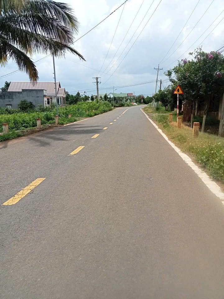 Đất mặt đường DH2 Đức Trọng 200m² giá 1.15 tỷ - Sổ đỏ chính chủ