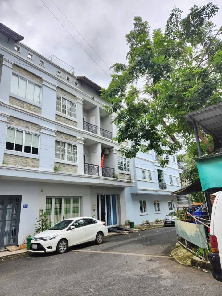 Nhà cho thuê 2 tầng tại Tân Hiệp, Biên Hòa - Nội thất cơ bản, giá 12 triệu