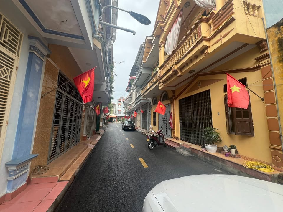 Đất kèm phòng trọ tại trung tâm Việt Trì 75,8m² giá 4,5 tỷ - Pháp lý rõ ràng, sẵn sàng giao dịch!