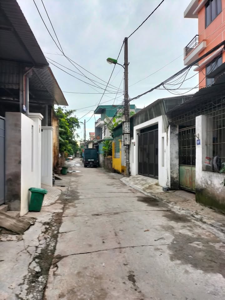 Nhà 1 tầng gác lửng phố Đông Hồ Bích Đào 56,4m² giá 2 tỷ - Tiện nghi đầy đủ, vị trí đẹp!