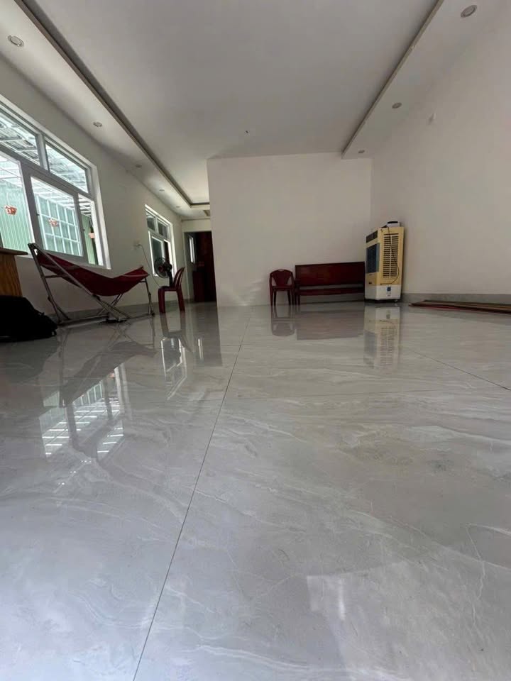 Mặt bằng cho thuê tại đường Ngô Gia Tự, Quy Nhơn, 30m² - Thích hợp làm văn phòng, spa, nail!