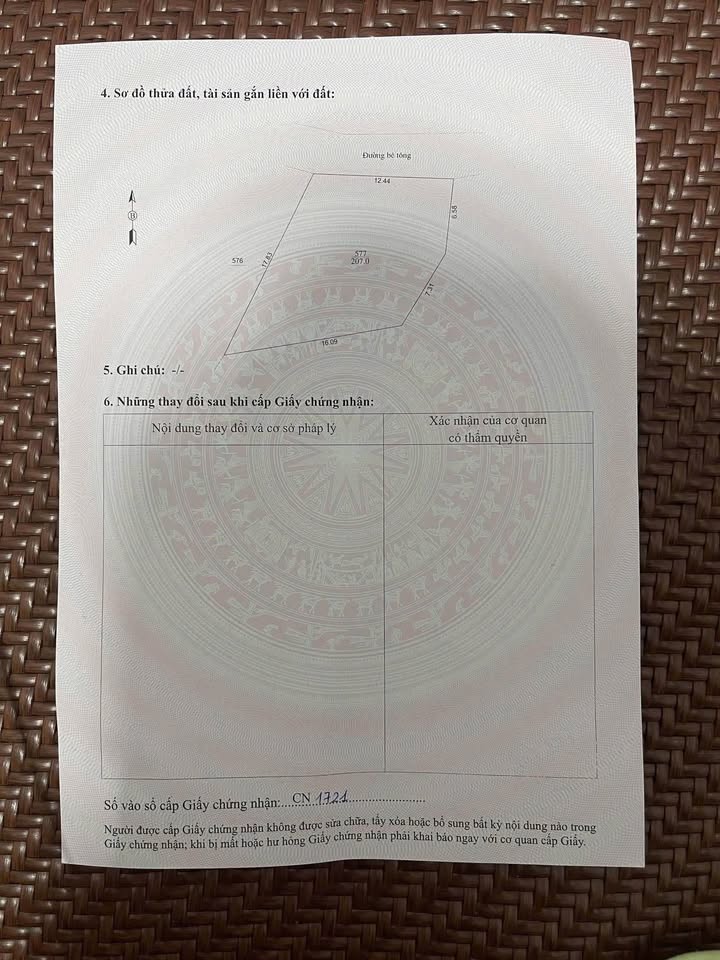 Đất nền Lạc Lương Yên Thủy 207m² giá thỏa thuận - Vị trí đắc địa gần hồ sinh thái!