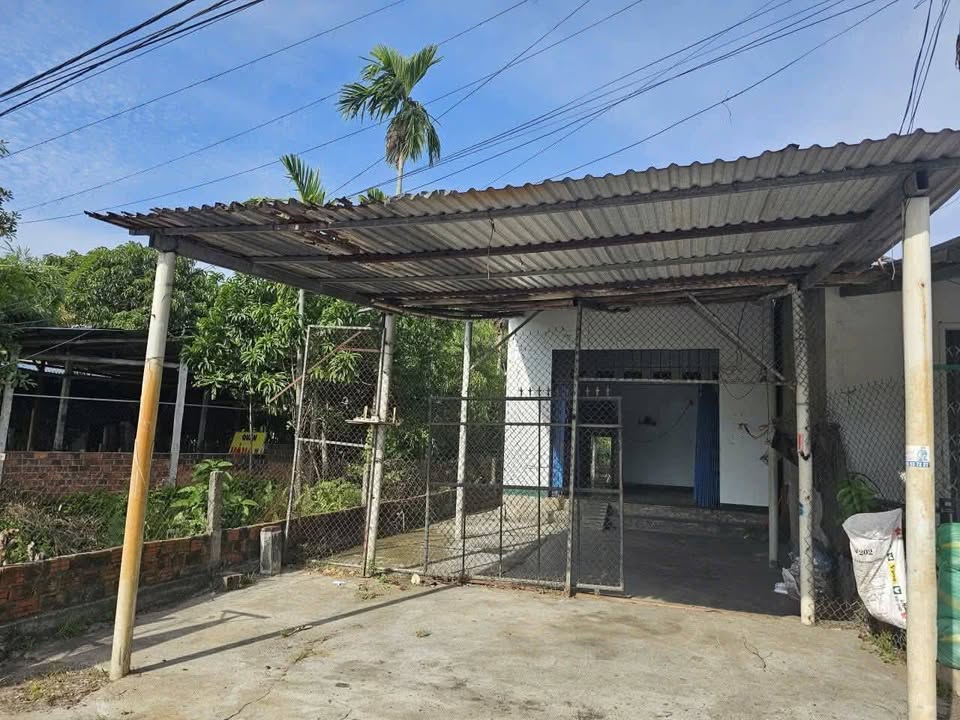 Nhà mặt tiền Quốc lộ 1A, xã Đức Lân, 204m² giá 1.1 tỷ - Vị trí kinh doanh lý tưởng!