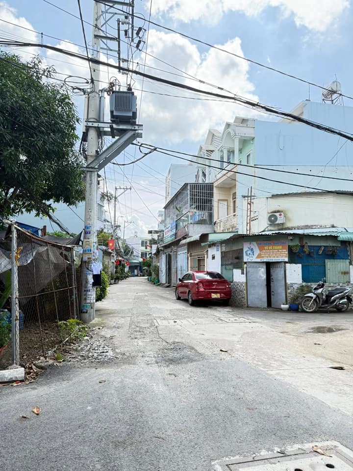 Nhà đẹp đường Lâm Thị Hố, P.Tân Chánh Hiệp, Q.12, 72m² giá 6.68 tỷ - Khu dân trí cao!