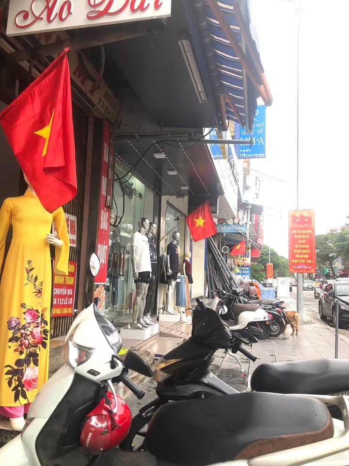 Nhà cho thuê 4 tầng đường Lê Lợi Bắc Giang - Kinh doanh sầm uất, giá chỉ 14 triệu!