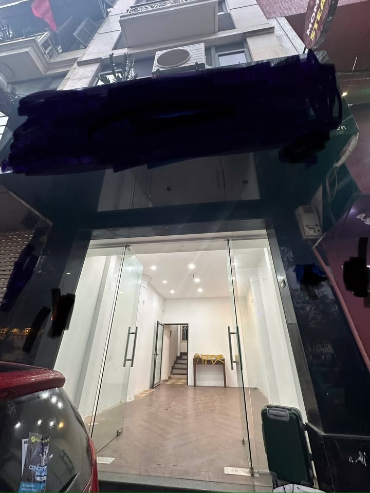 Cho thuê nhà mặt phố Thái Thịnh 40m² giá 25 triệu - Kinh doanh tốt, nhận nhà ngay!