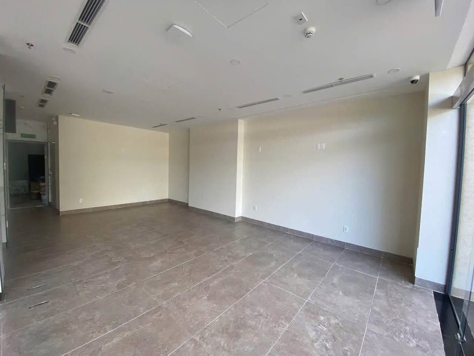 Cho thuê mặt bằng Trần Phú Nha Trang 50m² giá 60 triệu - Kinh doanh đông đúc khách du lịch!