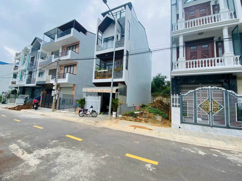 Đất KQH Phạm Hồng Thái, Đà Lạt 90m² giá 10.1 tỷ - Đầu tư lý tưởng cho khách sạn!