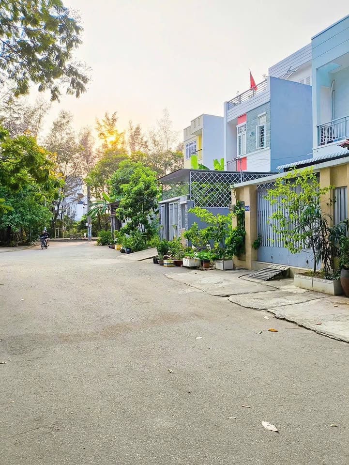 Đất nền 52m² tại Long Trường - Chỉ 3.4 tỷ, tiện xây mới!