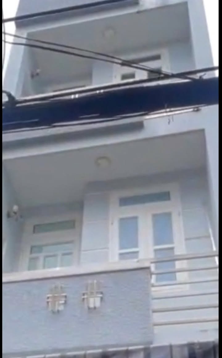 Nhà cho thuê đường 3/2, quận 11, 33m² giá 10 triệu - Thích hợp ở và kinh doanh nhỏ!