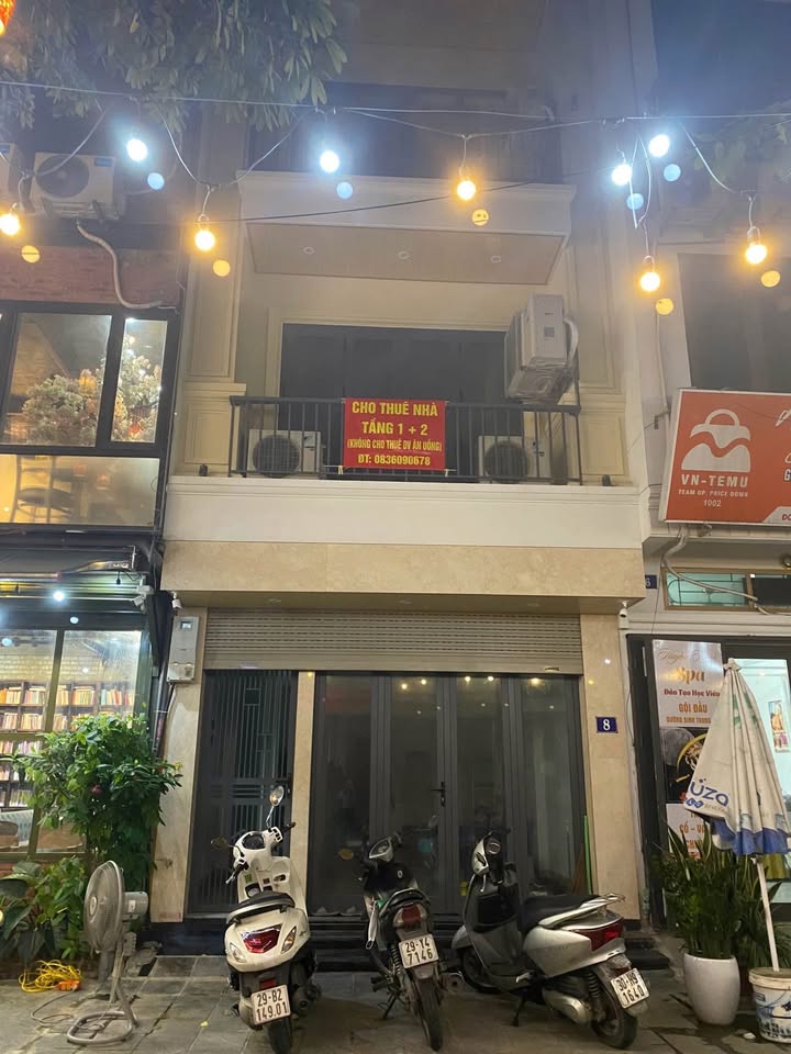 Cho thuê mặt bằng tầng 1, 2 tại Cổ Linh 100m² - Vị trí đắc địa, thuận lợi kinh doanh!